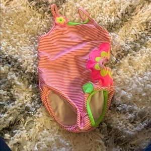 Hip flower one piece swimsuit